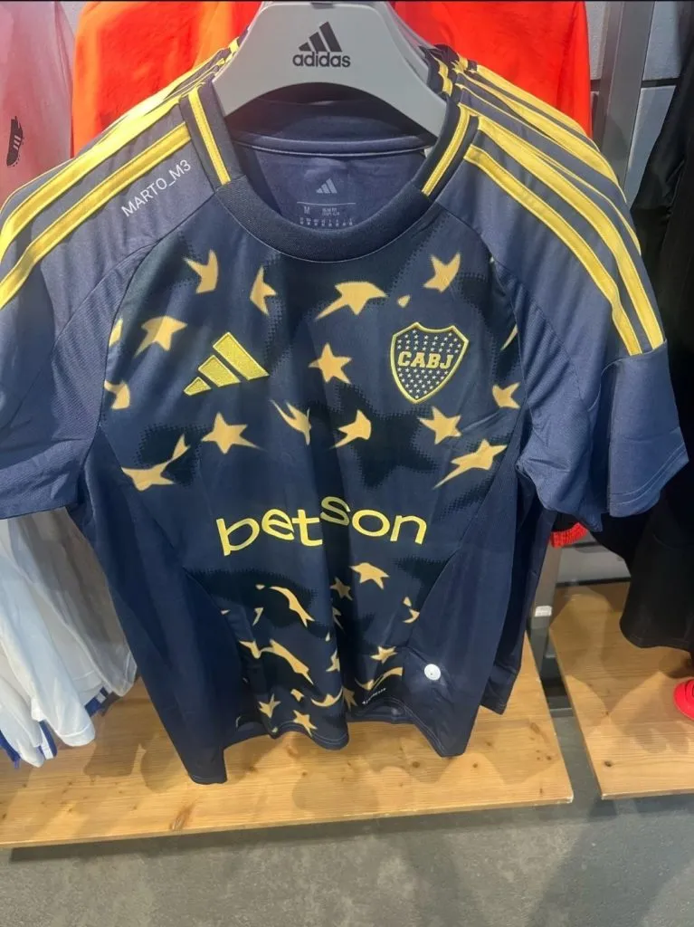 Esta sería la nueva camiseta alternativa de Boca (@marto_m3)