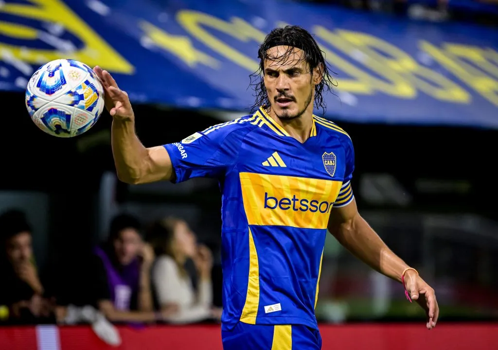 Edinson Cavani se mantiene en el once de Boca. (Getty)