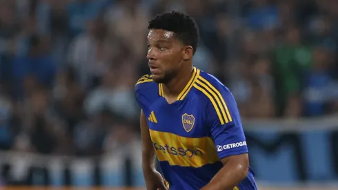 El lateral colombiano finaliza su contrato con Boca en 2025.