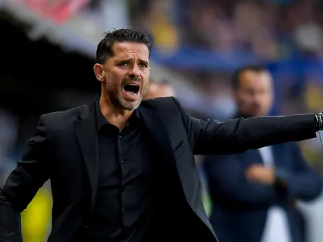 Gago va y viene con los laterales izquierdos: los números que comprueban las dudas del DT de Boca