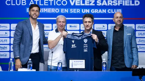 El tuit que viralizó Vélez por una frase de Barros Schelotto.
