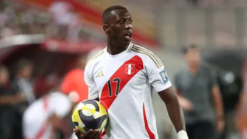 Luis Advíncula se jugará una "final" en Perú.
