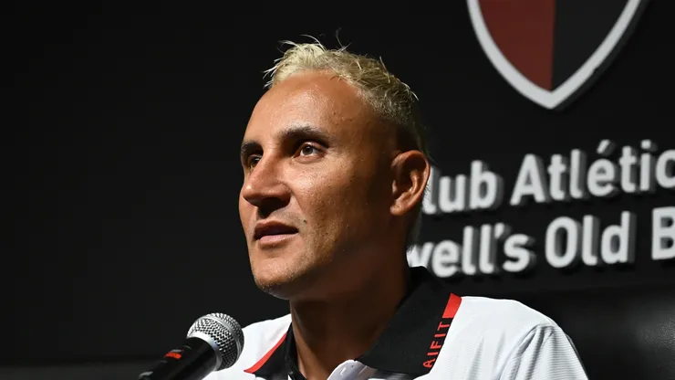 Keylor Navas viajó a Costa Rica antes del duelo contra Boca.