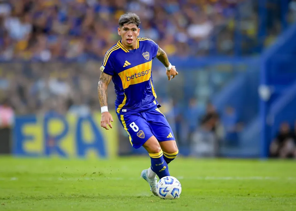 Carlos Palacios, en el centro de los focos en el Mundo Boca. (Getty)