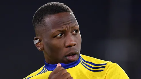 Luis Advíncula faltó al entrenamiento de Boca y no tendrá ningún castigo.