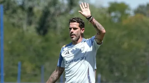 Con una duda, el probable once que piensa Gago para visitar a Belgrano.