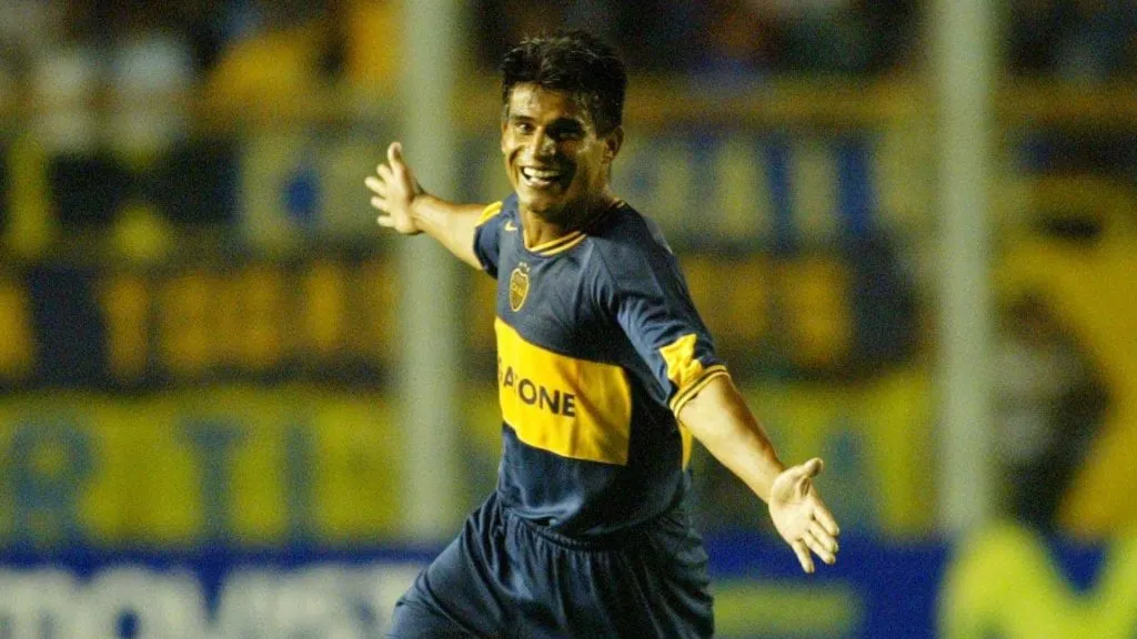 El Negro Ibarra llegó a Boca lesionado, pero nunca dejó de jugar y se convirtió en ídolo. (Archivo)