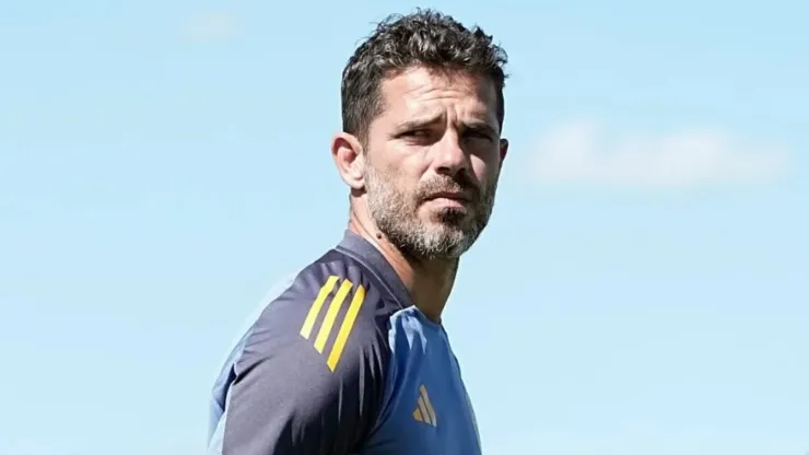 El equipo que piensa Gago para recibir a Barracas Central.