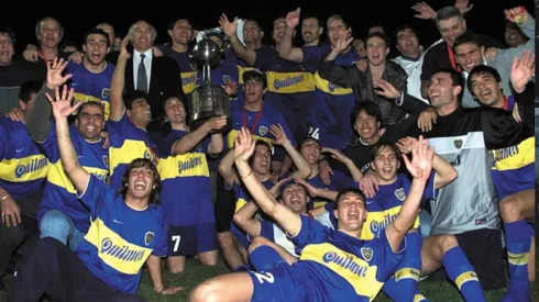 Sus padres le dijeron que tenía que estudiar, pero fue futbolista y se convirtió en ídolo de Boca.