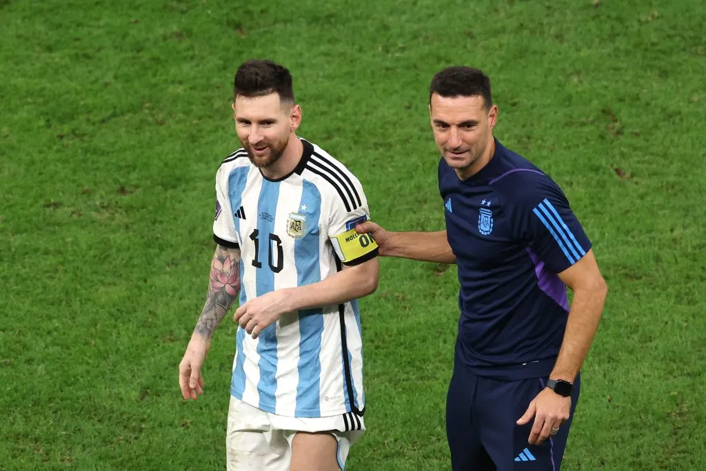 Lionel Messi y Lionel Scaloni en la Selección Argentina (Getty Images)