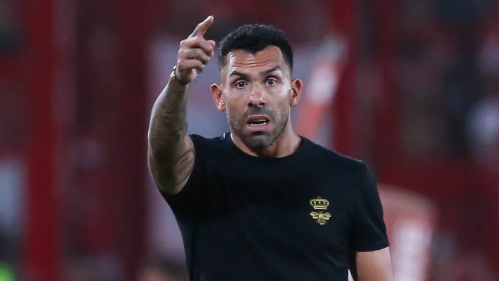 Carlos Tevez, entrenador de fútbol e ídolo de Boca (Getty Images)