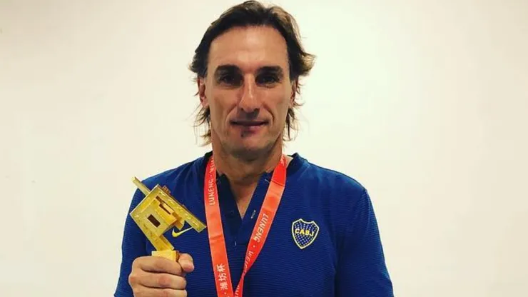 El momento más difícil de Schiavi en Boca.
