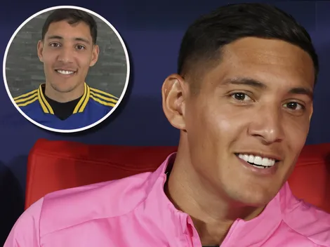 Nahuel Molina se puso la camiseta de Boca de Juan Barinaga: "Un placer"