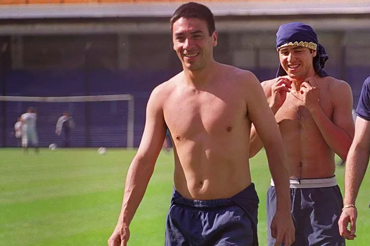 Basualdo cuando compartió y ganó todo junto a Román en Boca. (Foto web)