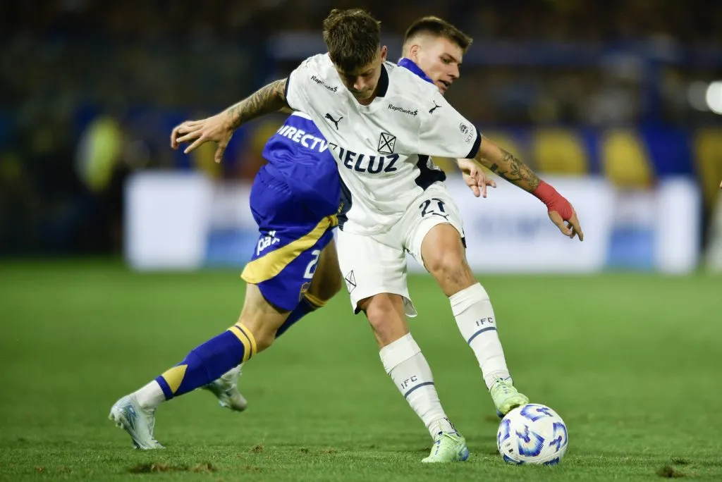 Boca jugará contra Independiente en los cuartos de final del Torneo Apertura (Getty Images)