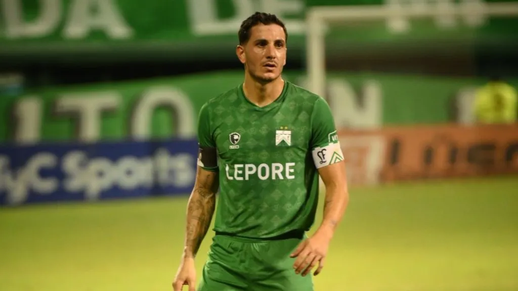 Castellani quedó libre de Ferro por pelearse con el DT. (Ferro Oficial)