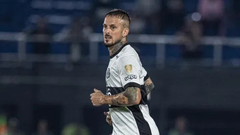 Darío Benedetto se va de Olimpia.