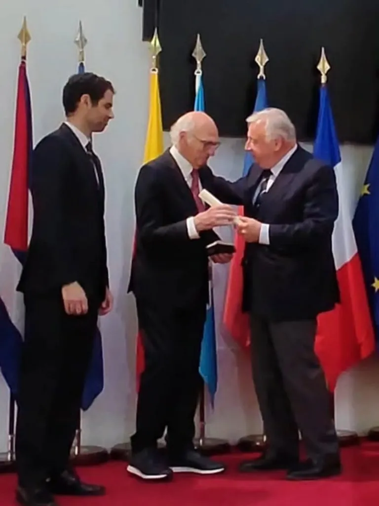 Bianchi fue condecorado en Francia.