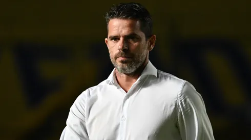 El detalle legal de la salida de Gago que complica la llegada del nuevo DT a Boca.