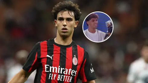 El delantero tuvo una divertida reacción cuando le entregaron una camiseta de Boca.