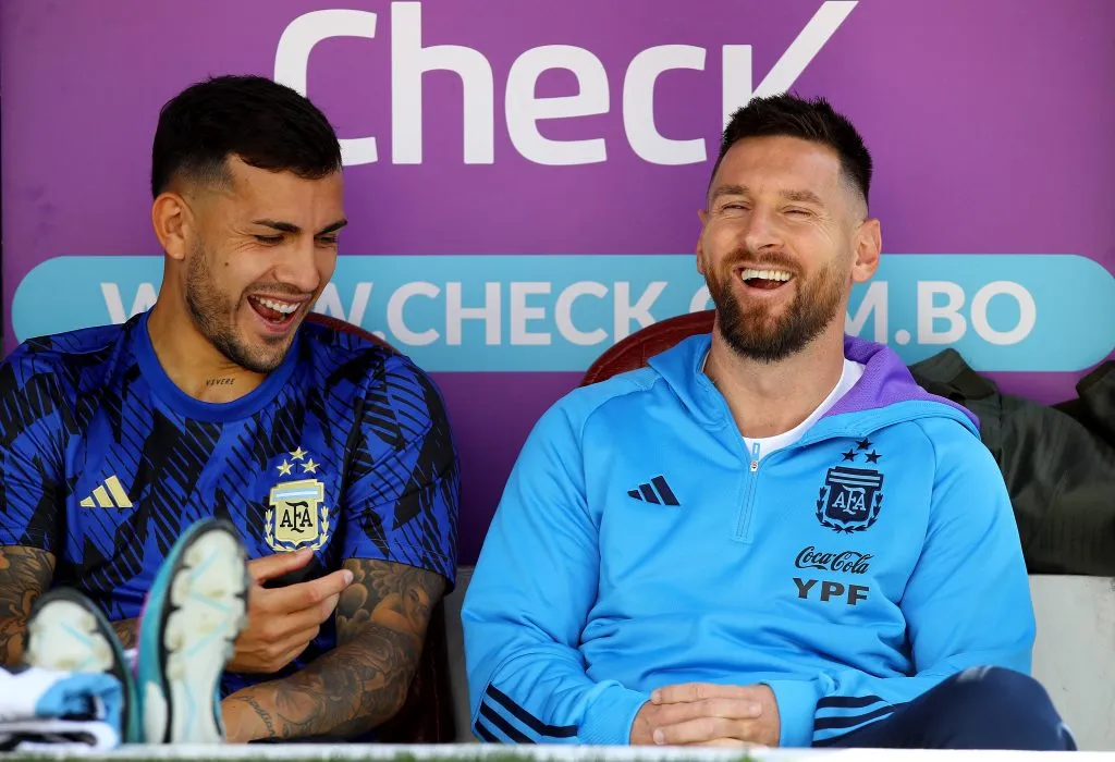 Leandro Paredes irá con Messi a ver el primer partido de Boca. (Getty)