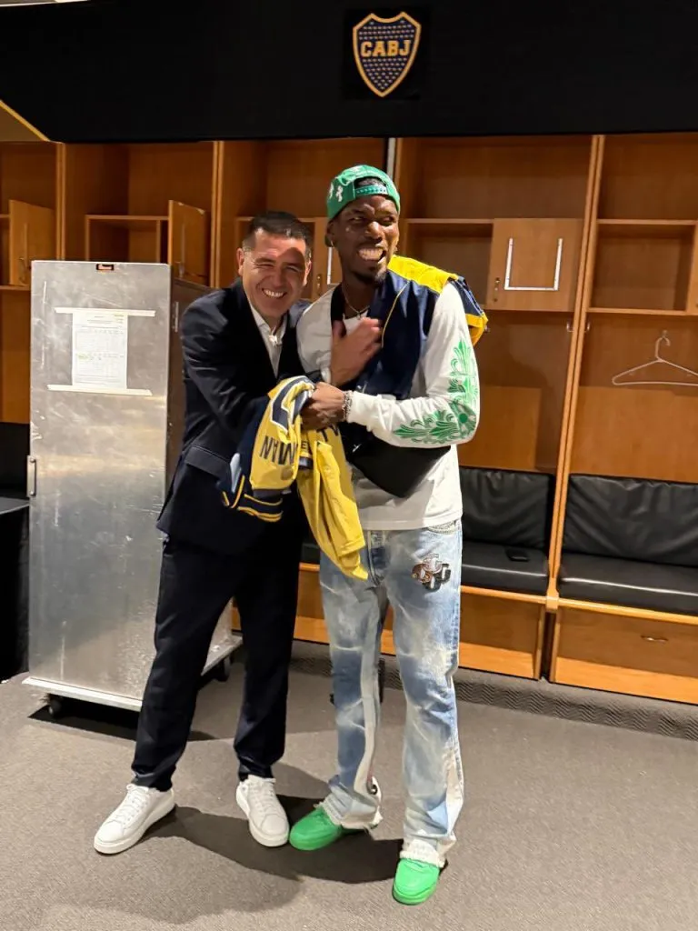 Juan Román Riquelme junto a Paul Pogba (@TodoSobreRomán)