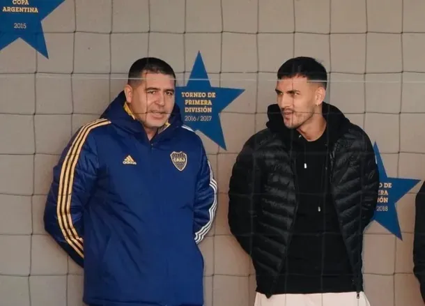 Riquelme se reunió con Paredes tras el Boca vs. Benfica. (Foto web)