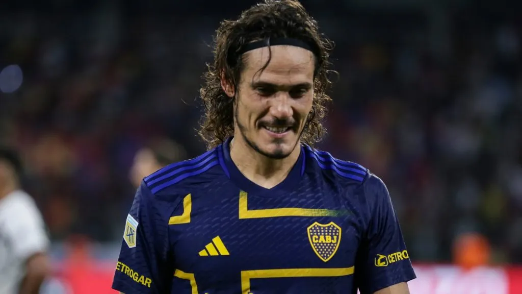 Cavani, lesionado a días para el debut de Boca en el Torneo Clausura.