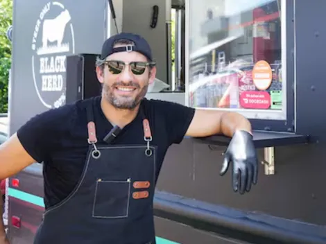 D'Angelo atajó en Boca y ahora vende comida en Miami a metros del plantel de Russo