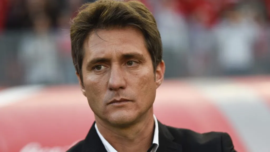 Guillermo Barros Schelotto, DT de Vélez