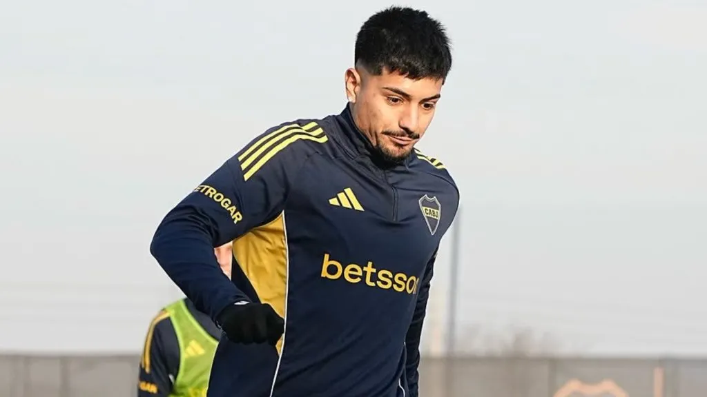 Alarcón quiere meterse en el equipo.