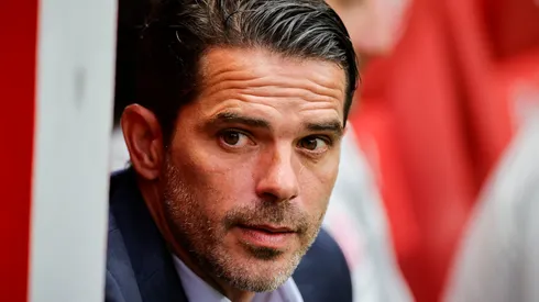 El ex DT de Boca tuvo un mal debut con Necaxa y los hinchas lo criticaron duramente.