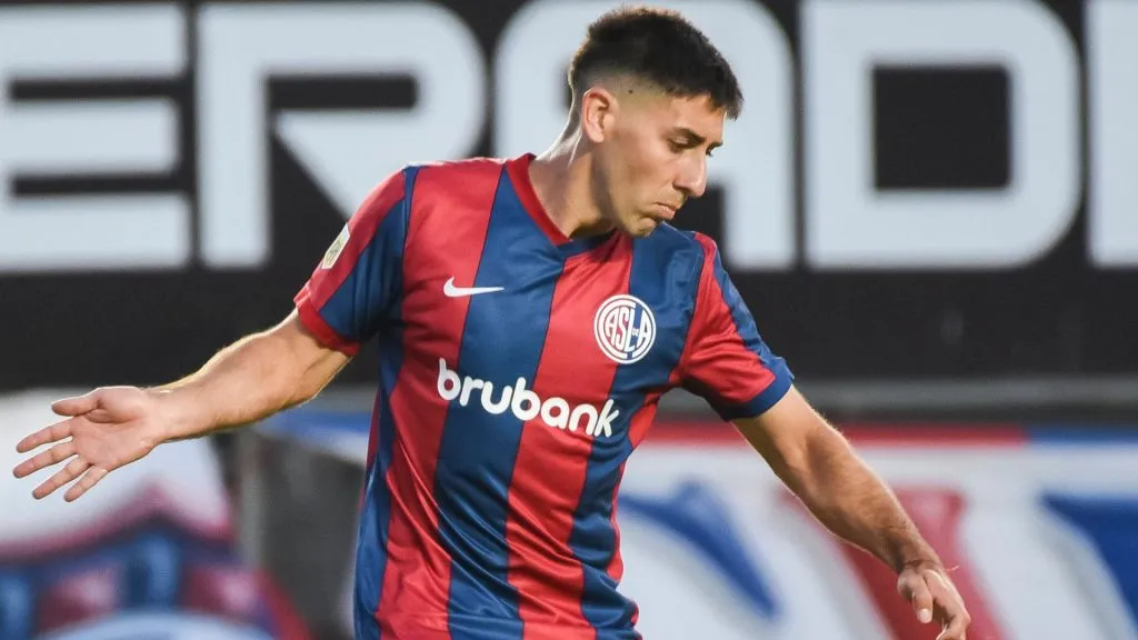 Boca inició gestiones por Gastón Hernández. Foto: Imago
