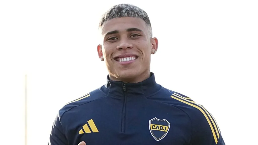 Ayrton Costa no será titular vs. Indepediente Rivadavia. (Boca Oficial)