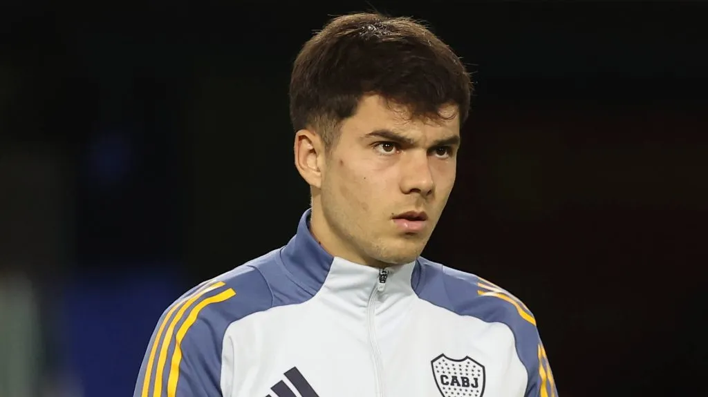 Lucas Blondel evaluaría una posible salida de Boca al no tener continuidad. (Imago)