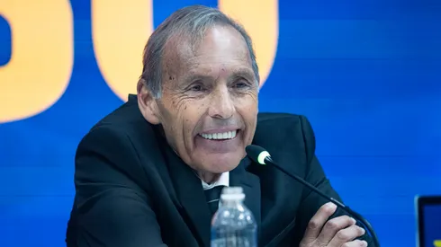 Miguel Russo analiza la chance de darle rodaje a un juvenil en Primera.