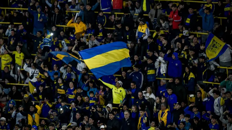 El fuerte cántico de los hinchas de Boca en medio de la crisis.