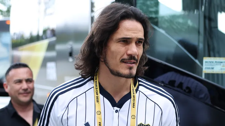 Cavani y un reencuentro inesperado.