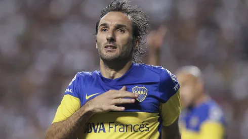 El día en que el Flaco Schiavi jugó un partido de Boca con sus "partes" quemadas