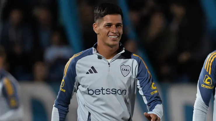 Aguirre convenció a Russo y empieza a afianzarse en el once titular de Boca.