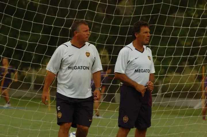 Hugo Gottardi junto a Russo en Boca. (Archivo)
