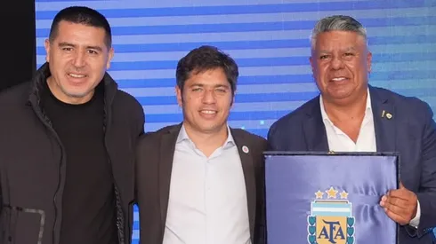 El presidente de Boca estuvo en un encuentro con Kiciloff y Tapia.