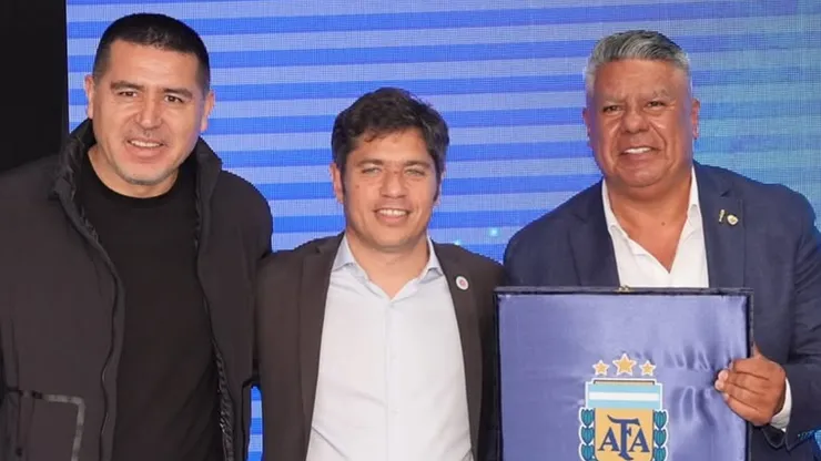 El presidente de Boca estuvo en un encuentro con Kiciloff y Tapia.