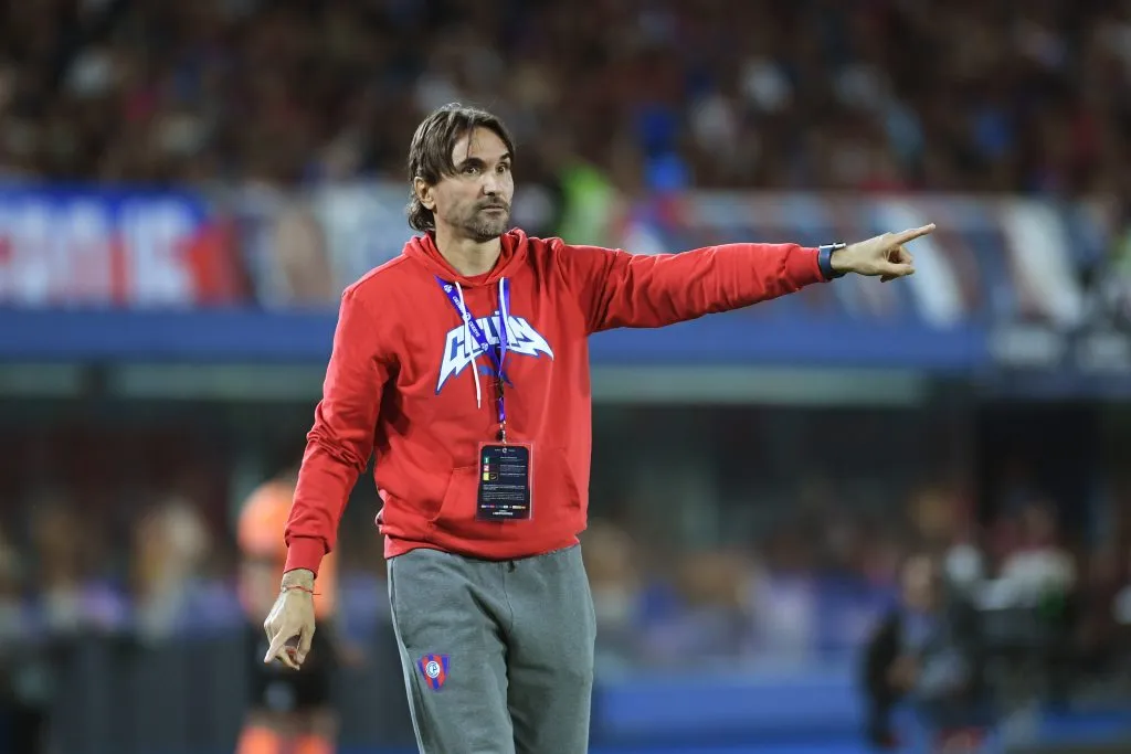 Diego Martínez fue despedido de Cerro Porteño (Getty Images)