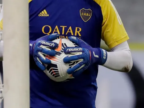 Arrancó como basquetbolista, pasó al fútbol, jugó de delantero y terminó siendo figura como arquero de Boca