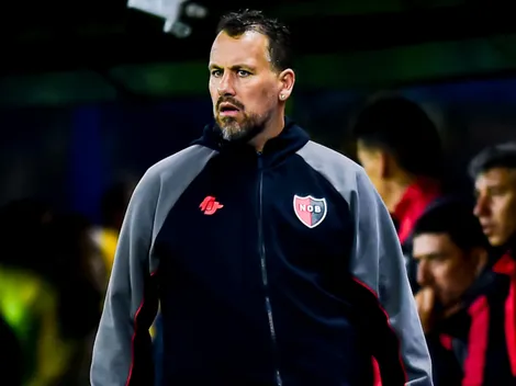 La gastada de los hinchas de Boca al Ogro Fabbiani en plena Bombonera