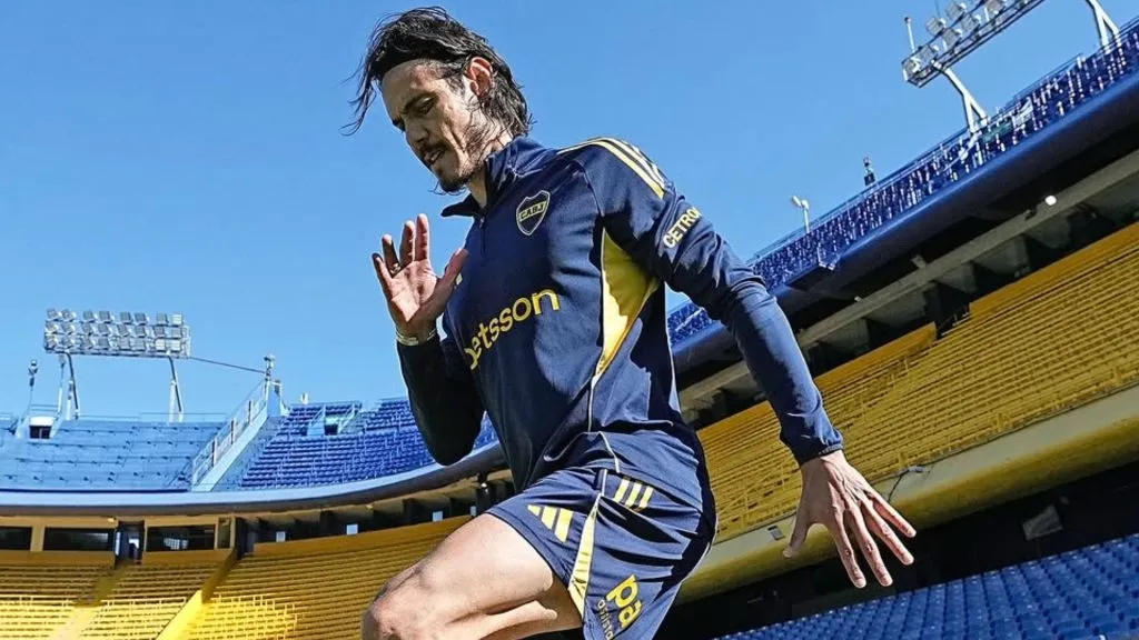 Cavani tiene muchas chances de volver a ser titular en Boca. (@javierphotogamma)