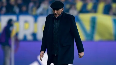 Russo recibió el cariño de los hinchas en La Bombonera.