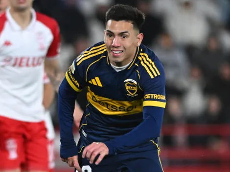 La inesperada lesión de Velasco: estuvo en el velatorio de Russo con una férula