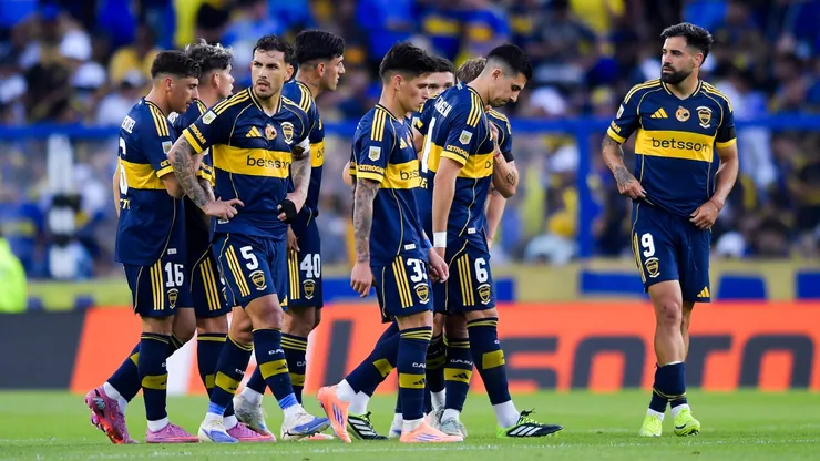 Un jugador de Boca, enojado con el arbitraje.